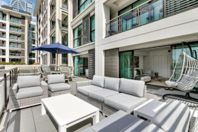 Ultimate outdoor-living Urban Getaway! 1 Carpark